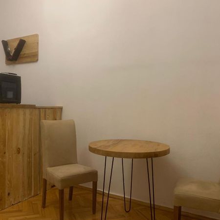 Leila Apartment Tbilisi Esterno foto